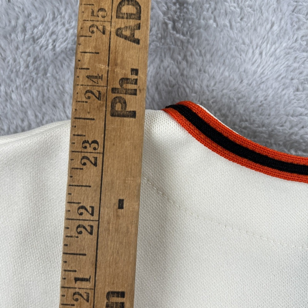 Majestic Buster Posey 28 San Francisco Giants Jersey M Cream Stitched Kids MLB - Picture 10 of 11